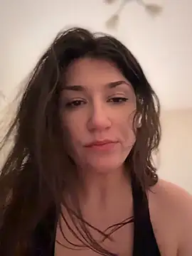 ScarletBloom_ webcam