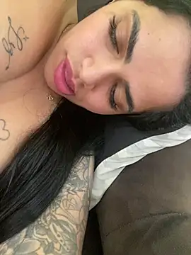 danilyns - Danilyns's free webcam - UK Sex Cams