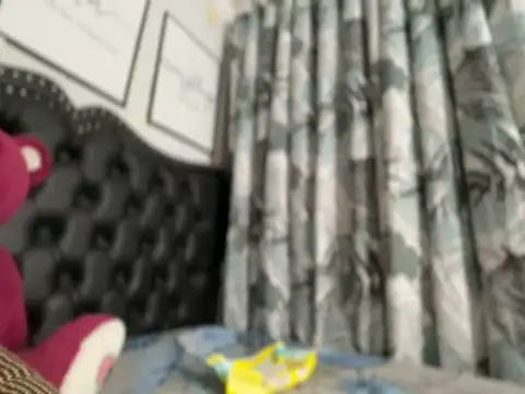 Miss_Deliciousness webcam