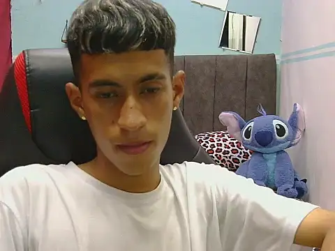 Angelstripboy webcam