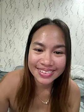 Ponthip live sex cam