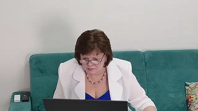 Sandra_Sunrise Stripchat cam model