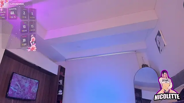 nicolette_tay webcam