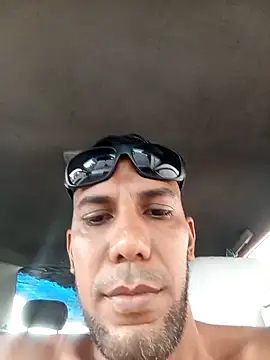 UnreadyChutzpa webcam