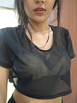 Webcam Model (Teri_lella)  is live.Free join now!