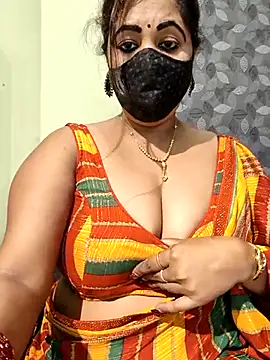 Webcam Model (Poly_bhabi)  is live.Free join now!