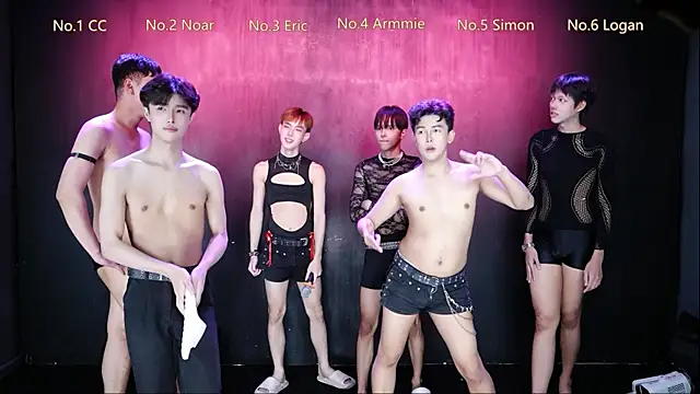 queen-vibe - Queen-Vibe's free webcam - UK Sex Cams