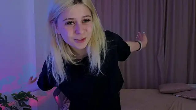 ApheliaStar live sex cam