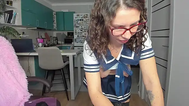 ChristinaGlory webcam