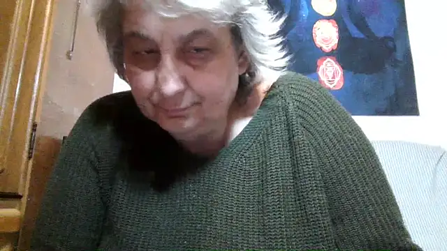 ExquisiteMature webcam