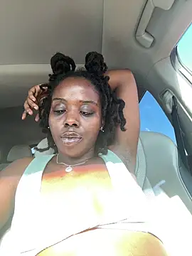 choclatepeaach webcam