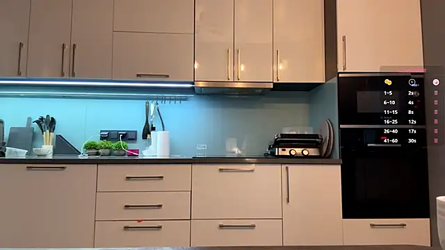 softnessmila - SoftnessMila's free webcam - UK Sex Cams