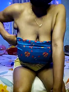 Desi_Maya69 webcam