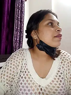 priya-ji9 webcam