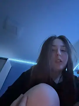 charmingggirl webcam