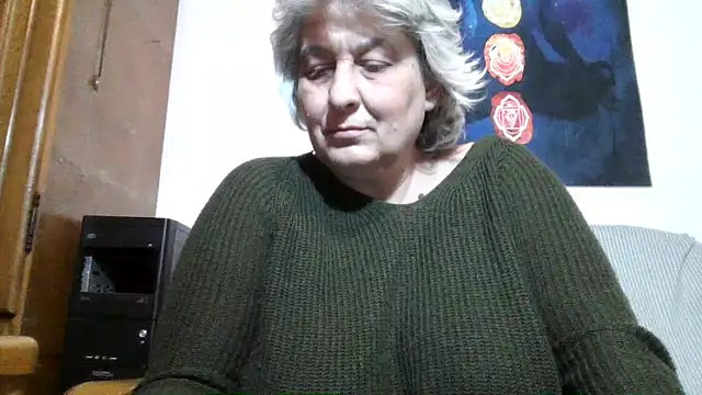 ExquisiteMature webcam