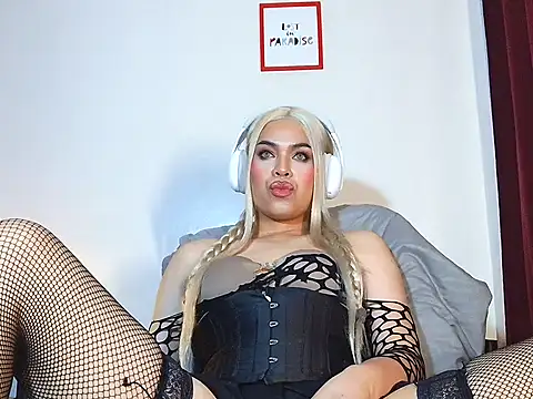 MistressLuna1 webcam