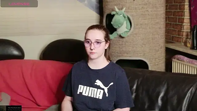 GamerGirl_Eve webcam