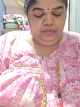 tamilthanushri webcam