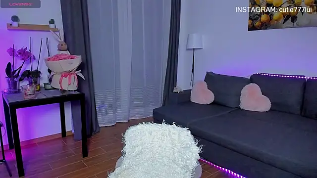 Lui_Cute webcam