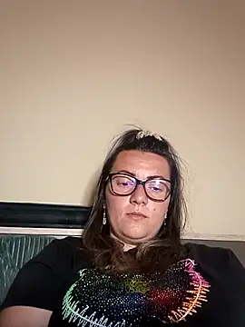 Sweetredvelvet webcam