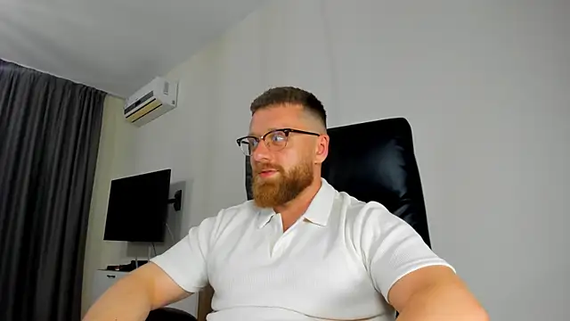 Findom_guy webcam