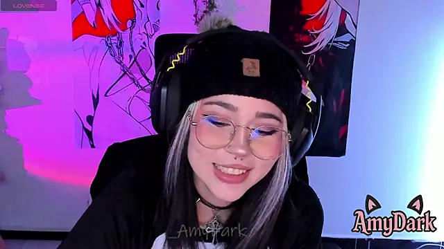_AmyDark webcam