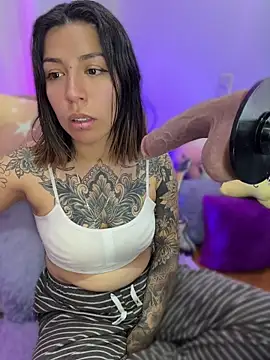 _antonella_dreamss webcam