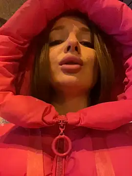 KrisMagnoly live sex cam