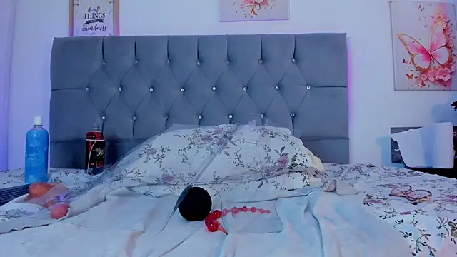 kadaams - Kadaams's free webcam - UK Sex Cams