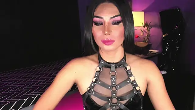 MaxxineMorenaTs webcam