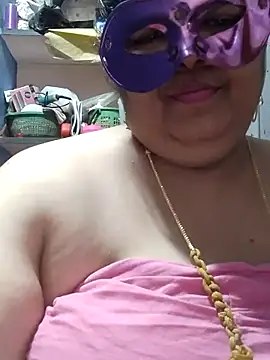 tamilthanushri Stripchat cam model