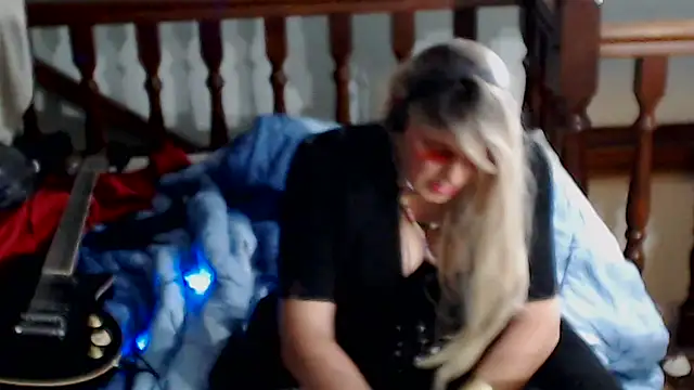 emmex671 - Emmex671's free webcam - UK Sex Cams