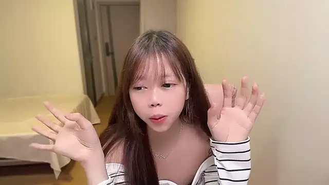 美女xiaobaozi-520在线直播