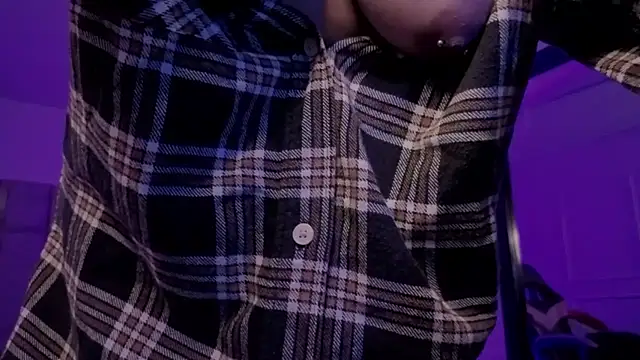 BonnieAnderson_ webcam