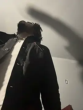 MIGHTYDEMONXXX webcam