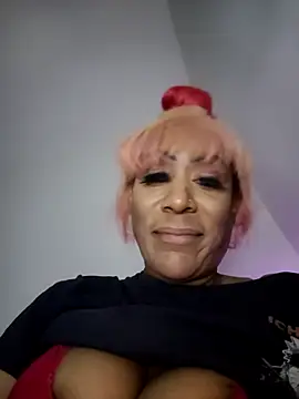 iamlalamilano webcam