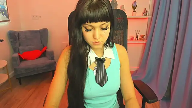 TiffanyYounge webcam