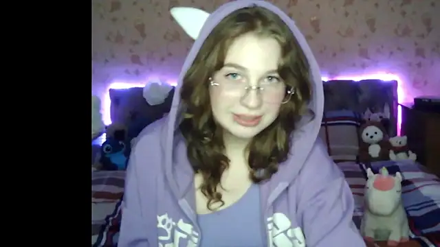 HoneyTangerine webcam