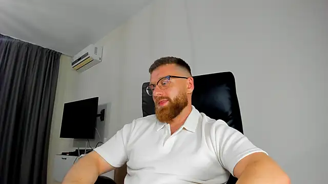 Findom_guy webcam