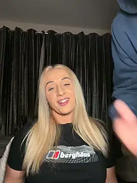 Strongqueen live sex cam