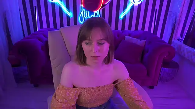 sofialuxuryy - SofiaLuxuryy's free webcam - UK Sex Cams