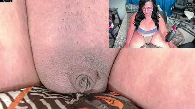 Tyffanny-Evans webcam