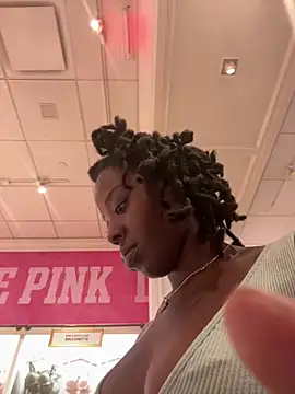 choclatepeaach webcam