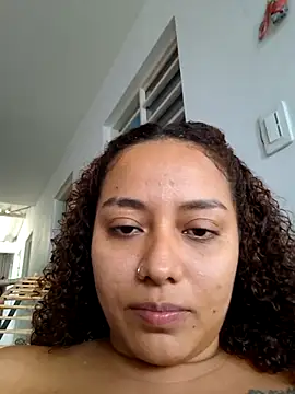 curly_girl_31 webcam