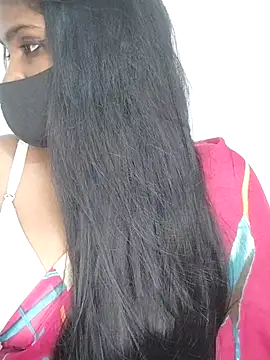 Tamil_Azhaghi webcam