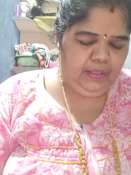 tamilthanushri webcam