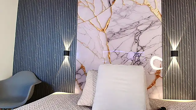 big_tits_in_your_face webcam