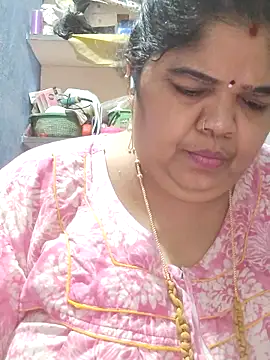 tamilthanushri live sex cam