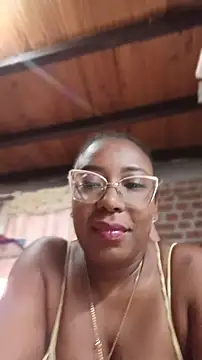 channeldelacroix (F milf) - GET NAKED